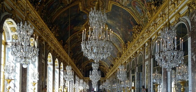 Hall of Mirrors ceiling